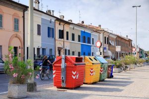 Scopri di più sull'articolo Raccolta differenziata: queste sono le città italiane peggiori nella gestione dei rifiuti secondo l’Istat