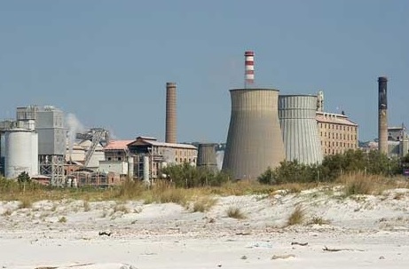 Scopri di più sull'articolo Spiagge bianche addio? Solvay investe 15 mln di euro a Rosignano per ridurre gli scarichi