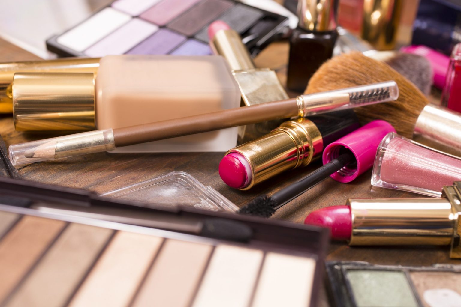 Scopri di più sull'articolo Che cos’è la moda dei dupes e in che modo può far male al Pianeta?