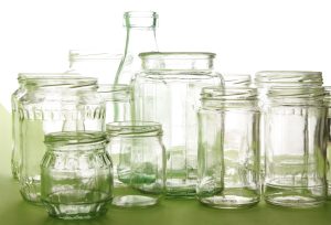 Scopri di più sull'articolo Dove riutilizzare tutti i barattoli di vetro che non butti via? Idee pratiche per la quotidianità
