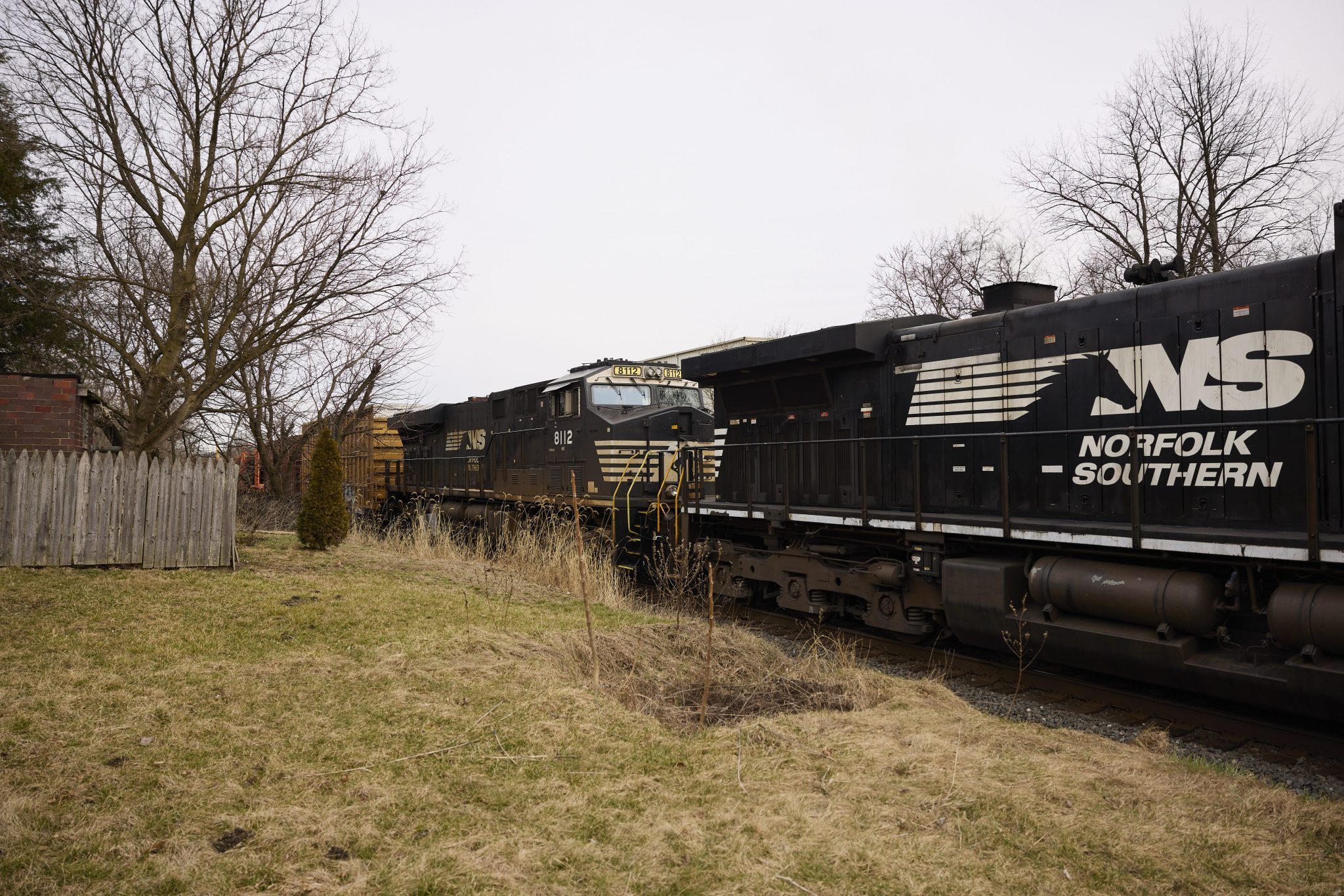 Scopri di più sull'articolo Disastro ambientale in Ohio? Ecco cosa sappiamo del treno merci esploso