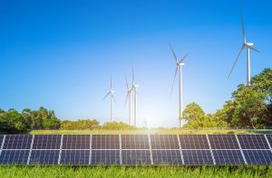 Scopri di più sull'articolo Le rinnovabili saranno la prima fonte di energia globale nel 2025, una buona notizia che arriva dalla Iea