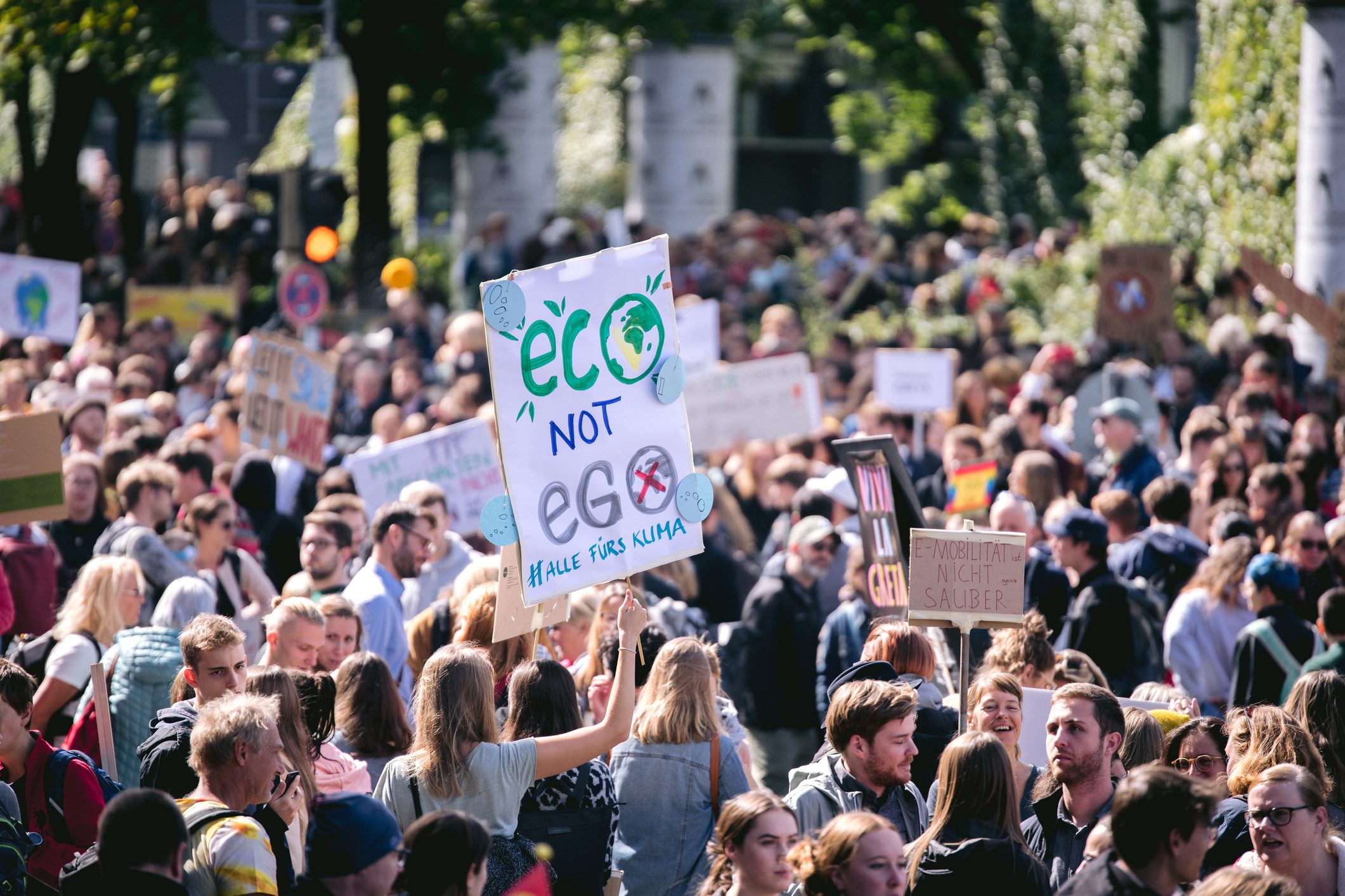Scopri di più sull'articolo Alcuni bambini e ragazzi austriaci hanno denunciato il governo per inazione contro la crisi climatica