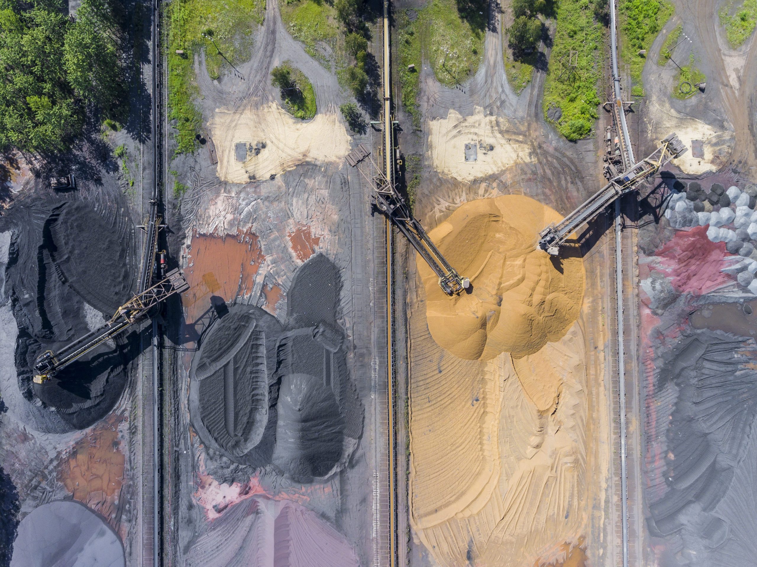 Scopri di più sull'articolo Nuove miniere di carbone bloccate in Australia e in Cile, adesso anche i governi vogliono proteggere l’ambiente