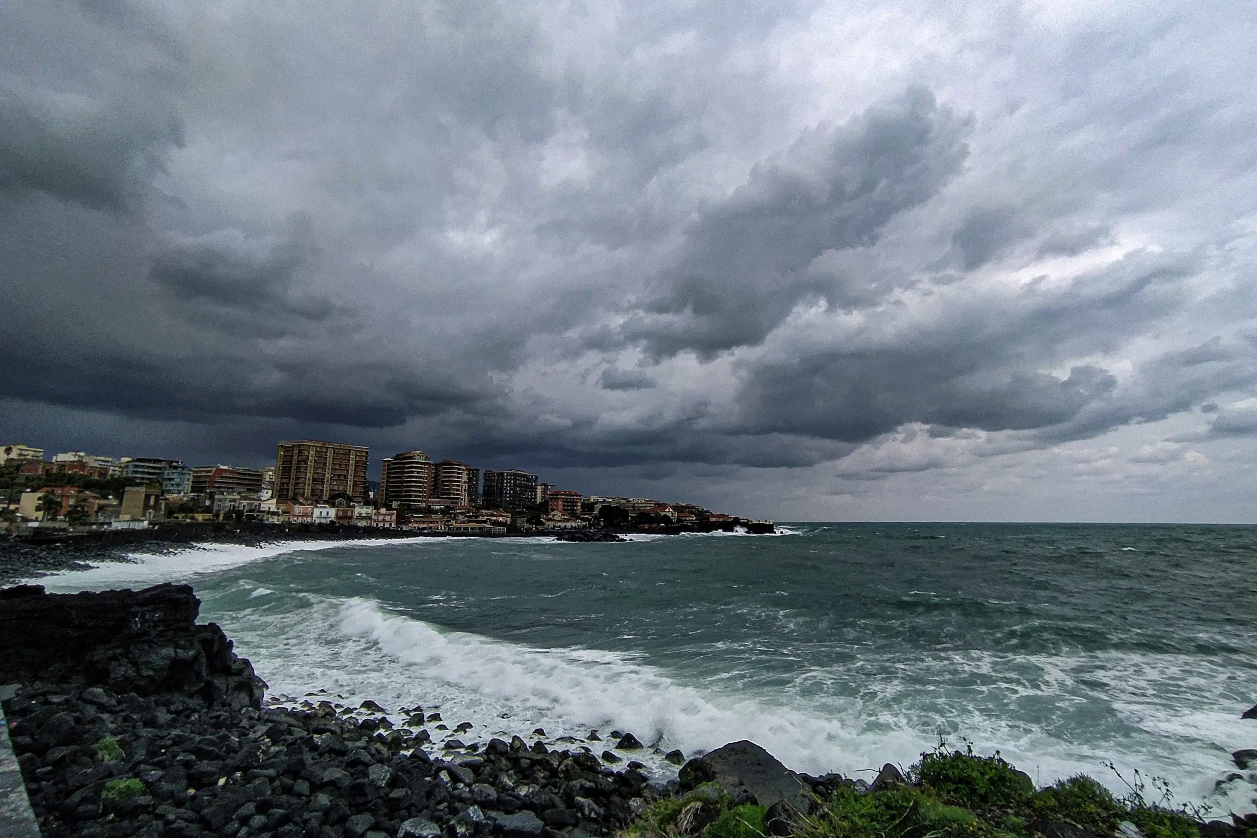 Scopri di più sull'articolo Perché il maltempo in Sicilia non è semplicemente un’emergenza legata all’inverno