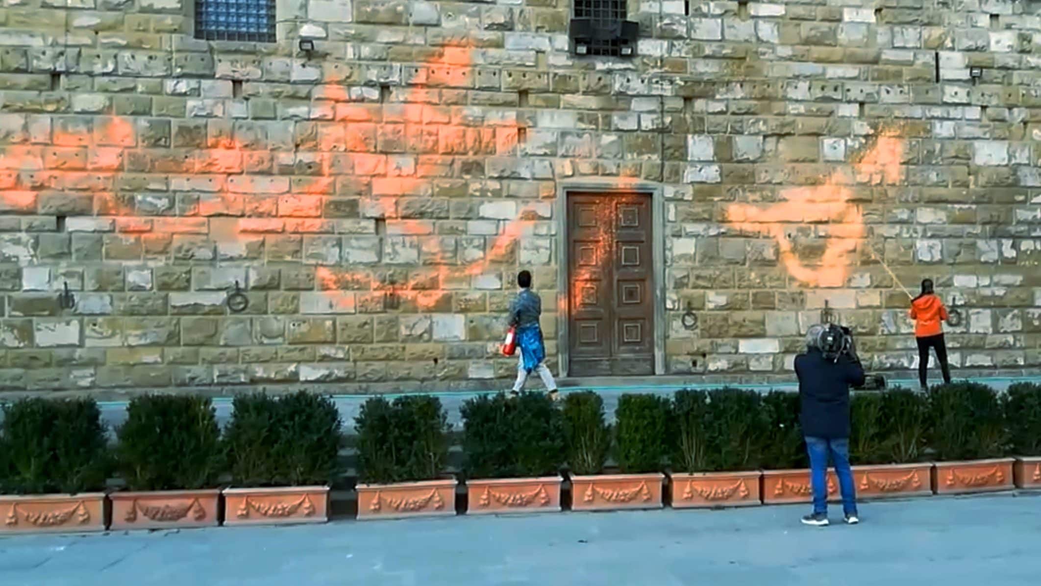 Scopri di più sull'articolo Puniamo gli ambientalisti che imbrattano i monumenti, ma cosa stiamo facendo per la siccità?