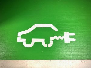 Scopri di più sull'articolo La corsa alle materie prime per l’auto elettrica è necessaria per decarbonizzare la mobilità