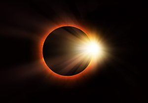 Scopri di più sull'articolo Eclissi solare ibrida del 20 aprile 2023: a che ora e come vedere questo evento rarissimo