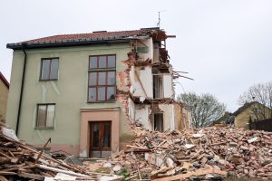Scopri di più sull'articolo Quanti italiani hanno una polizza casa contro calamità e disastri naturali?
