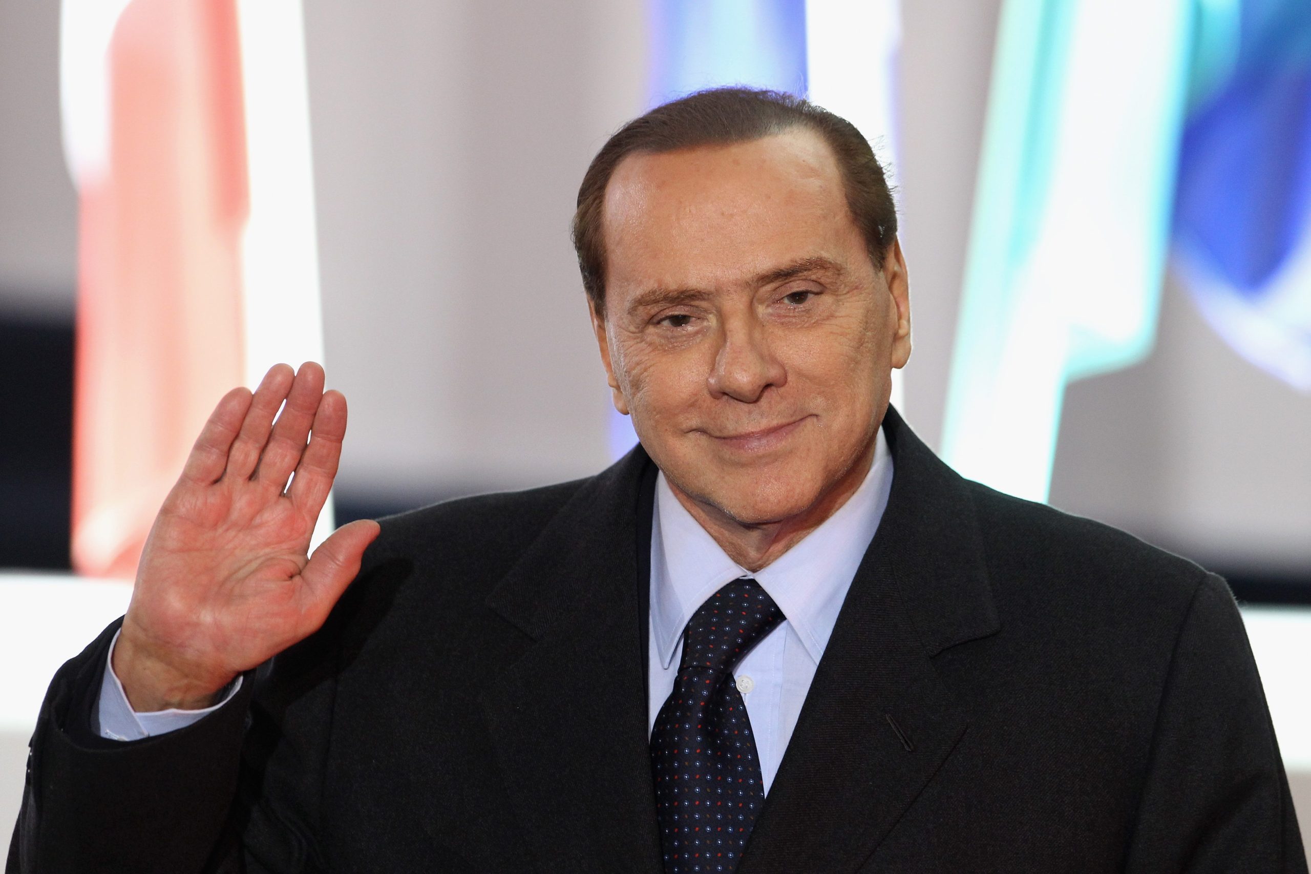 Scopri di più sull'articolo Berlusconi e l’ambiente: grandi opere, rinnovabili ed emergenza rifiuti. Quali effetti hanno avuto le scelte dei suoi governi?