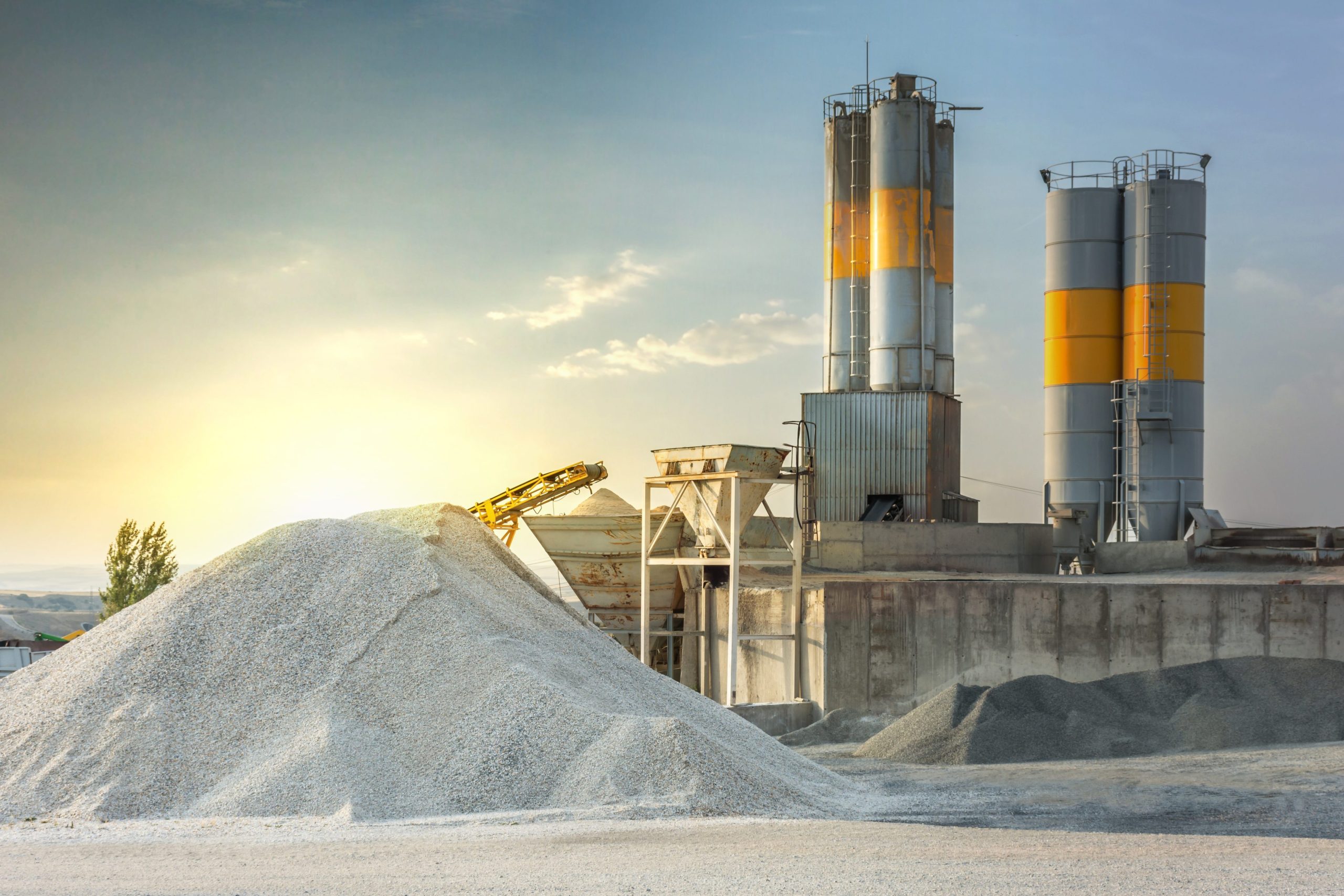 Scopri di più sull'articolo Inventato un cemento sostenibile che assorbe CO2: l’idea di una start-up americana