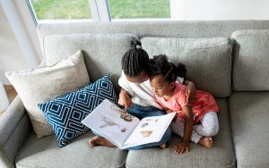 Scopri di più sull'articolo Libri d’estate, 9 consigli di lettura per bambine e bambini ecologisti