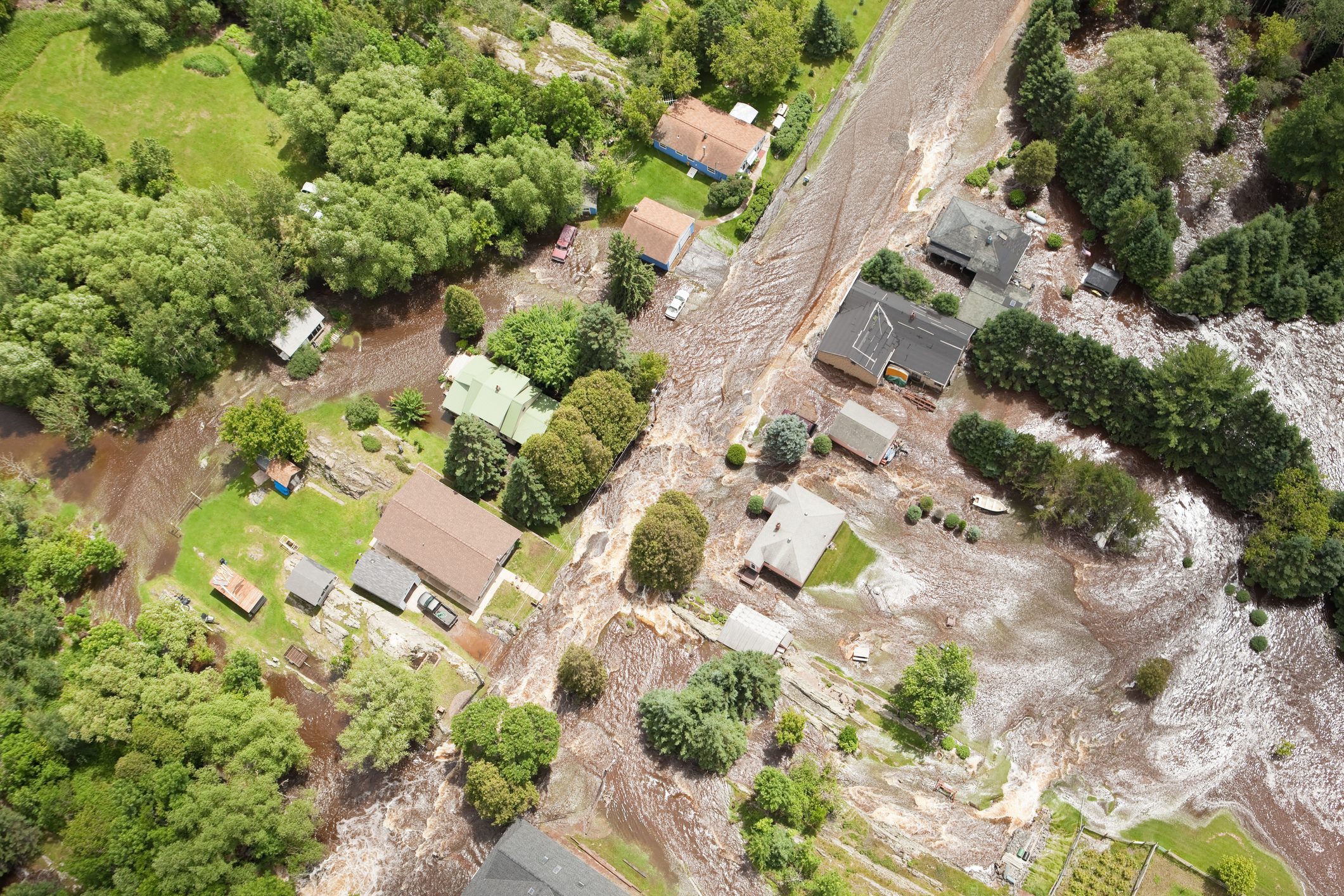 Scopri di più sull'articolo Nubifragio a Bardonecchia: cos’è il debris flow che ha provocato lo tsunami di fango