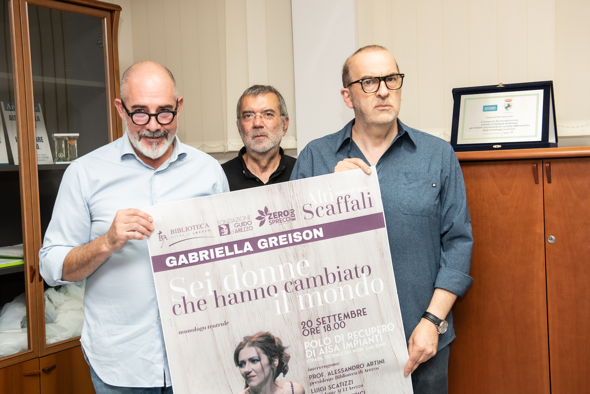 Scopri di più sull'articolo Economia circolare e teatro culturale, oltre 400 persone per Gabriella Greison a San Zeno