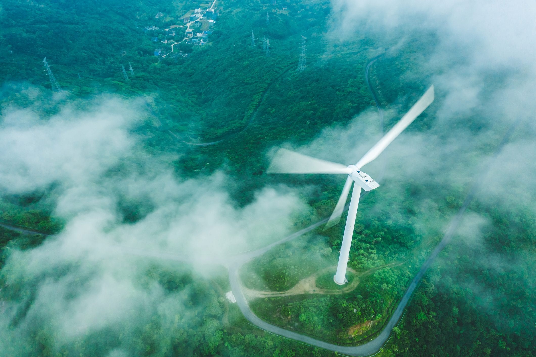 Scopri di più sull'articolo L’energia rinnovabile a breve coprirà la metà di tutta la domanda elettrica annua italiana