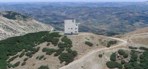Scopri di più sull'articolo La Sicilia come Hawaii e Canarie: sulle Madonie il telescopio FlyEye