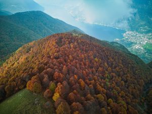 Scopri di più sull'articolo 7 itinerari splendidi di trekking in Lombardia (per tutti i livelli)