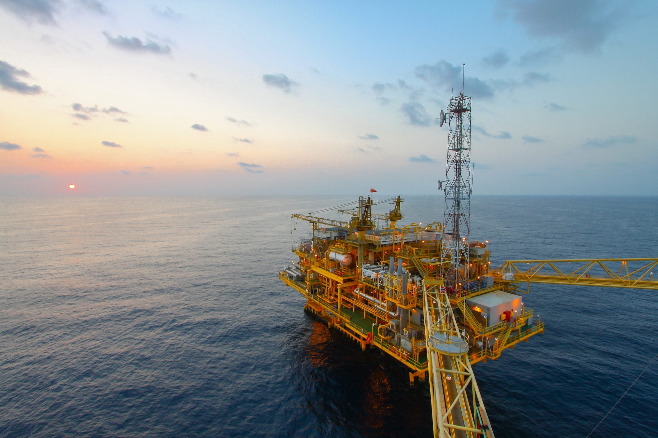 Scopri di più sull'articolo Eni in Indonesia, Total in Nigeria, Shell in Namibia: abbiamo davvero bisogno di nuovi giacimenti di gas?