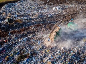 Scopri di più sull'articolo Scoperta una discarica abusiva a Bollate, nel Milanese: quante sono in Italia e quanto inquinano