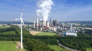 Scopri di più sull'articolo Tipping point per le rinnovabili in Europa e in Italia, ma siamo sicuri che le fonti fossili stanno diminuendo?