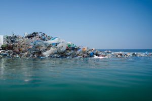 Scopri di più sull'articolo La sfida di Ocean Cleanup, la no-profit che sta rivoluzionando la lotta all’inquinamento da plastica nei mari