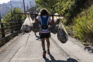 Scopri di più sull'articolo World Plogging Championship 2023, i runner di tutto il mondo hanno raccolto a Genova 3.000 kg di rifiuti