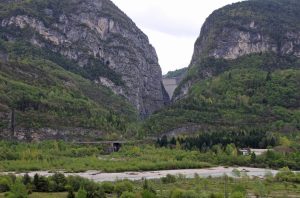 Scopri di più sull'articolo 60 anni fa la tragedia del Vajont: crono-geologia di un disastro annunciato