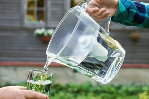 Scopri di più sull'articolo L’acqua del rubinetto si può bere o è contaminata dagli PFAS? Due consigli per difendersi