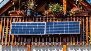 Scopri di più sull'articolo Come si installa un impianto fotovoltaico: le cose da sapere prima di mettere i pannelli sul tetto