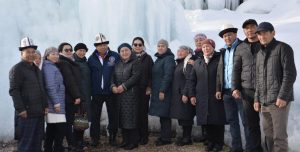 Scopri di più sull'articolo Dall’Himalaya al Kirghizistan: come funzionano i ghiacciai artificiali contro la scarsità d’acqua