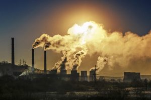 Scopri di più sull'articolo La scienza ha scoperto un nuovo materiale capace di catturare i gas serra: come potrebbe aiutarci contro la crisi climatica