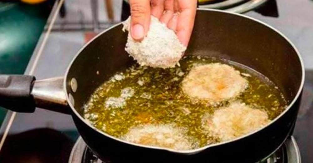 Scopri di più sull'articolo Dove si butta l’olio di frittura? L’errore che probabilmente fai anche tu