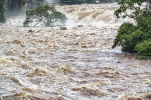 Scopri di più sull'articolo Forti piogge in Lombardia, a Milano esonda il fiume Lambro, rischi anche per il Seveso: la situazione