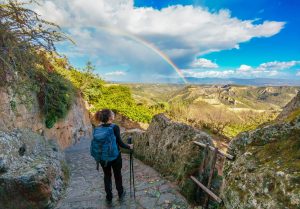 Scopri di più sull'articolo I 5 sentieri di trekking più belli vicino a Roma: dal Parco di Veio al Monte Catillo