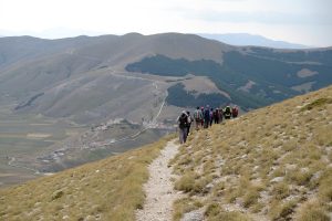 Scopri di più sull'articolo Il cammino dei Cappuccini alla scoperta dell’entroterra marchigiano