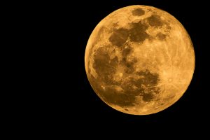 Scopri di più sull'articolo Il 18 settembre 2024 è in arrivo l’Eclissi e la particolare Superluna ”sostenibile”: a che ore vederla e perché si chiama così