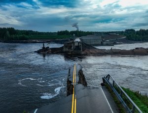 Scopri di più sull'articolo Il cambiamento climatico aumenta la possibilità di crollo di un ponte: lo studio