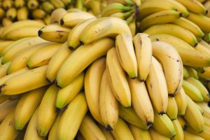 Scopri di più sull'articolo Perché le banane crescono storte?