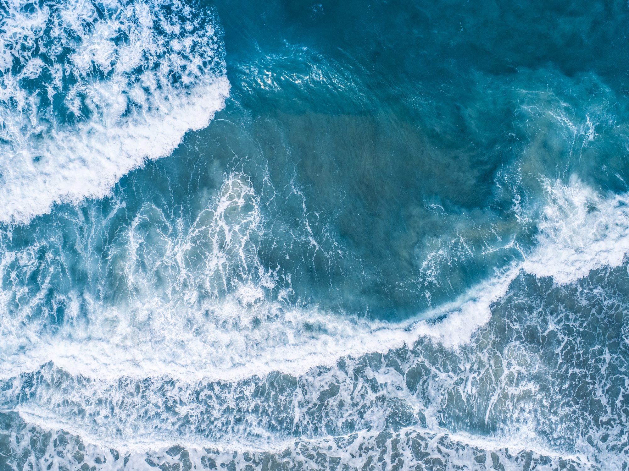 Scopri di più sull'articolo Cosa sono le onde quadrate e perché sono pericolose