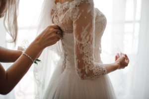 Scopri di più sull'articolo Abiti da sposa usati: dove si possono donare?