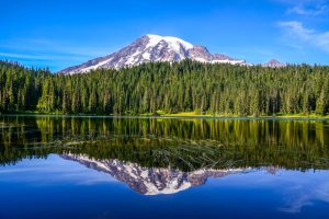 Scopri di più sull'articolo La montagna più alta dello Stato di Washington si sta “abbassando”