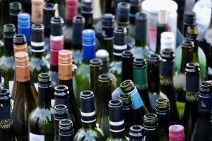 Scopri di più sull'articolo Vetro, in Italia è record di riciclo: tasso supera l’80,4%