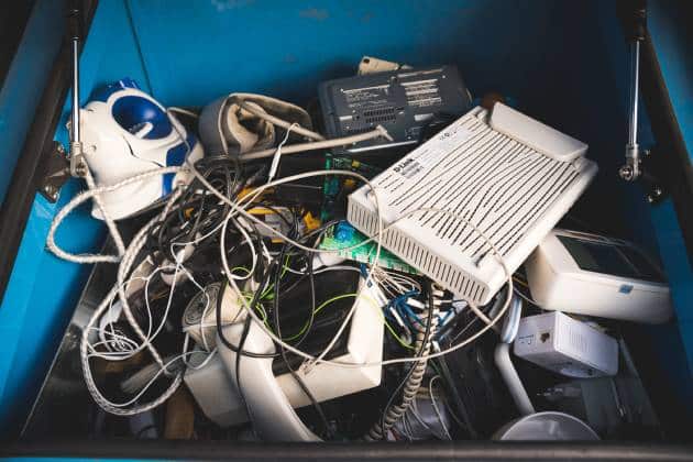 Scopri di più sull'articolo Rifiuti elettrici ed elettronici, Italia promossa sulla normativa “1 contro 0”